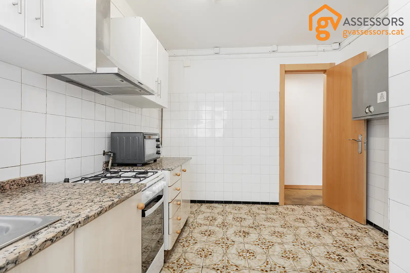 Cocina de Piso en venta en Barcelona con Horno