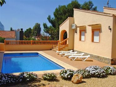 Casa con giardino in vendita a Canuta