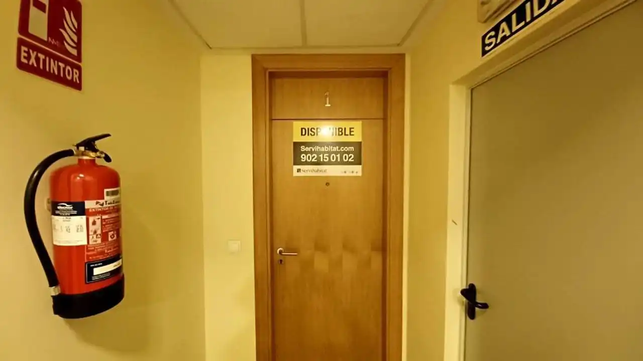 Oficina amb ascensor en venda a Calle de la Tecnología, imagen 8