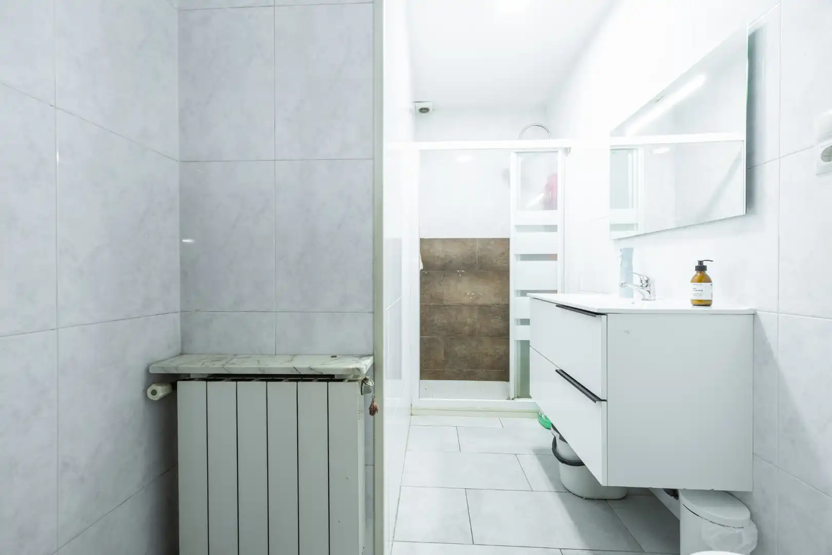 Baño de Piso en venta en Manlleu con Calefacción y Jardín privado