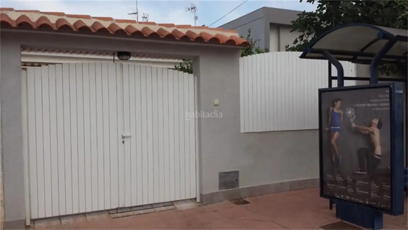 Casa en venda a Calle Nuestra Señora de los Dolores 107