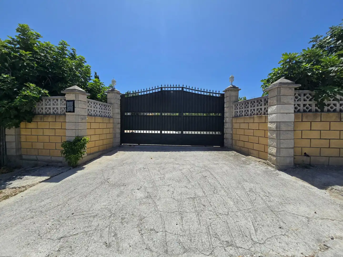 Vista exterior de Casa o chalet en venta en Aguilar de la Frontera con Aire acondicionado, Jardín privado y Trastero