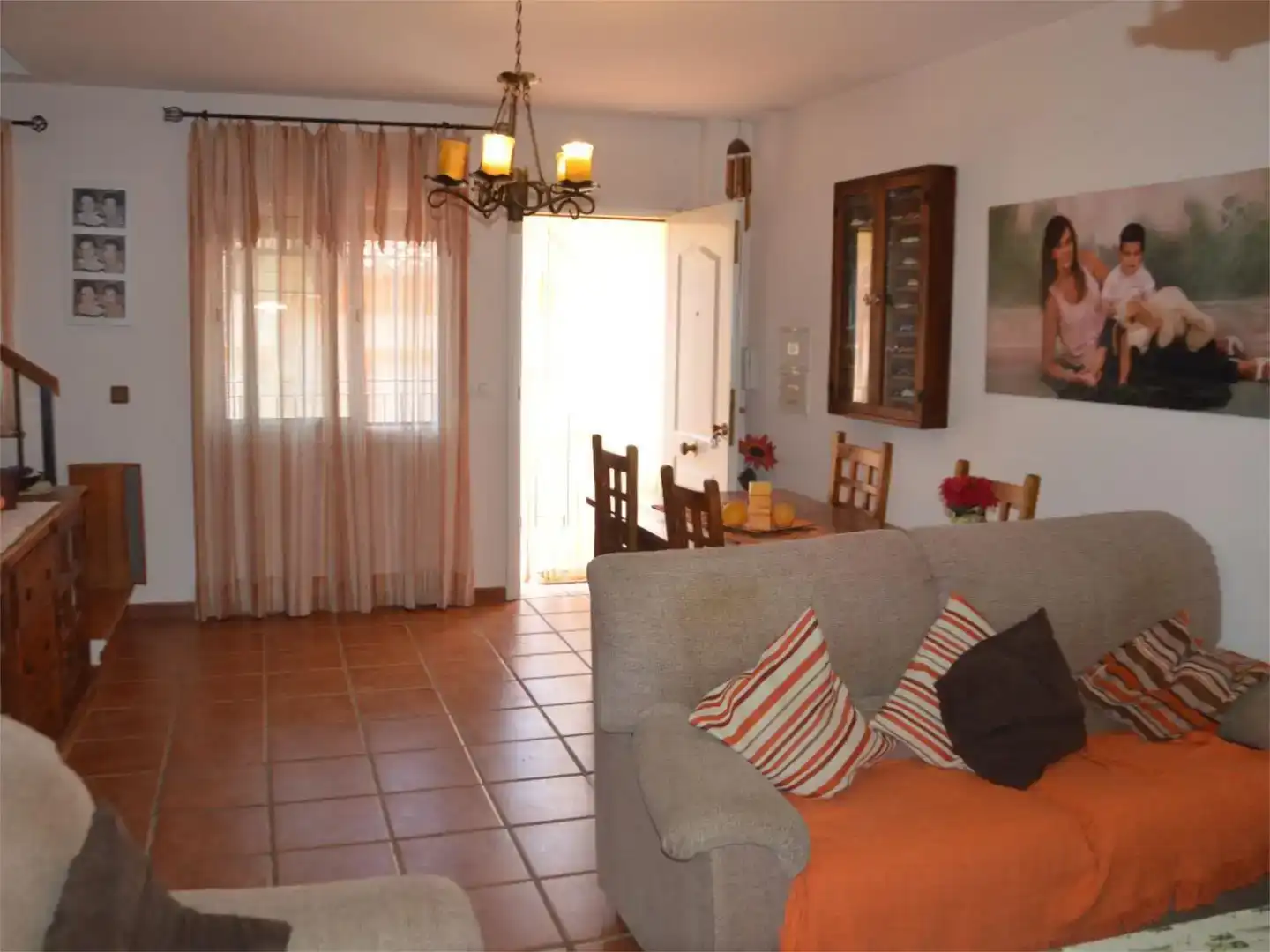 Sala d'estar de Dúplex en venda en Albuñuelas amb Aire condicionat, Jardí privat i Traster