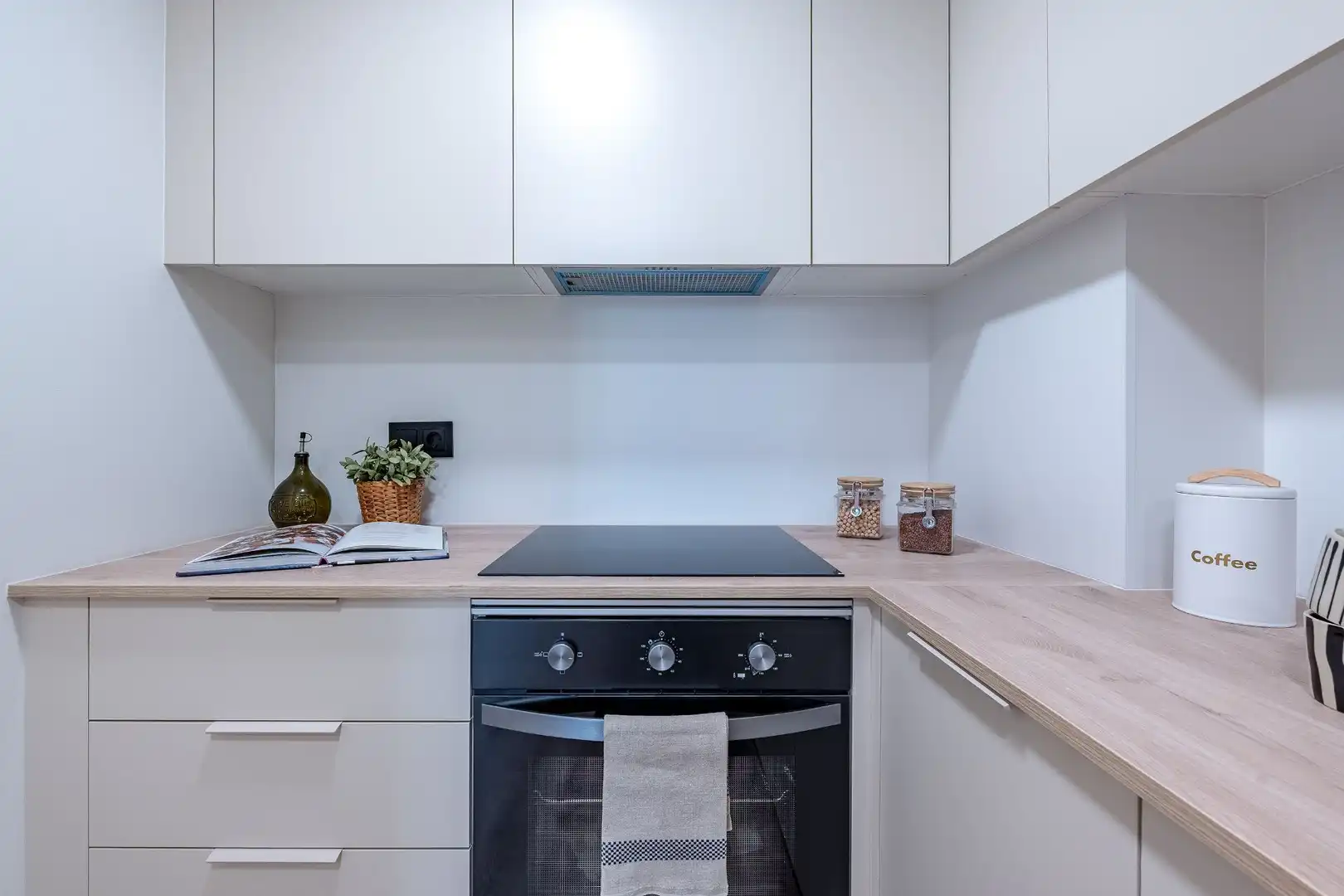 Cuina de Pis en venda en Badalona amb Aire condicionat, Calefacció i Terrassa