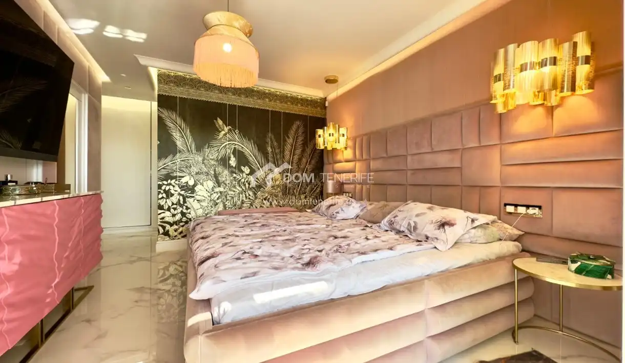 Habitación de Casa o chalet en venta en Adeje con Aire acondicionado, Terraza y Trastero