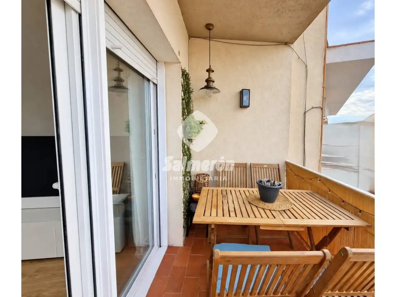Balcony of Flat for sale in Centre
