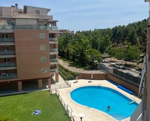 Piscina de Pis en venda en  Madrid Capital amb Aire condicionat, Jardí privat i Parquet