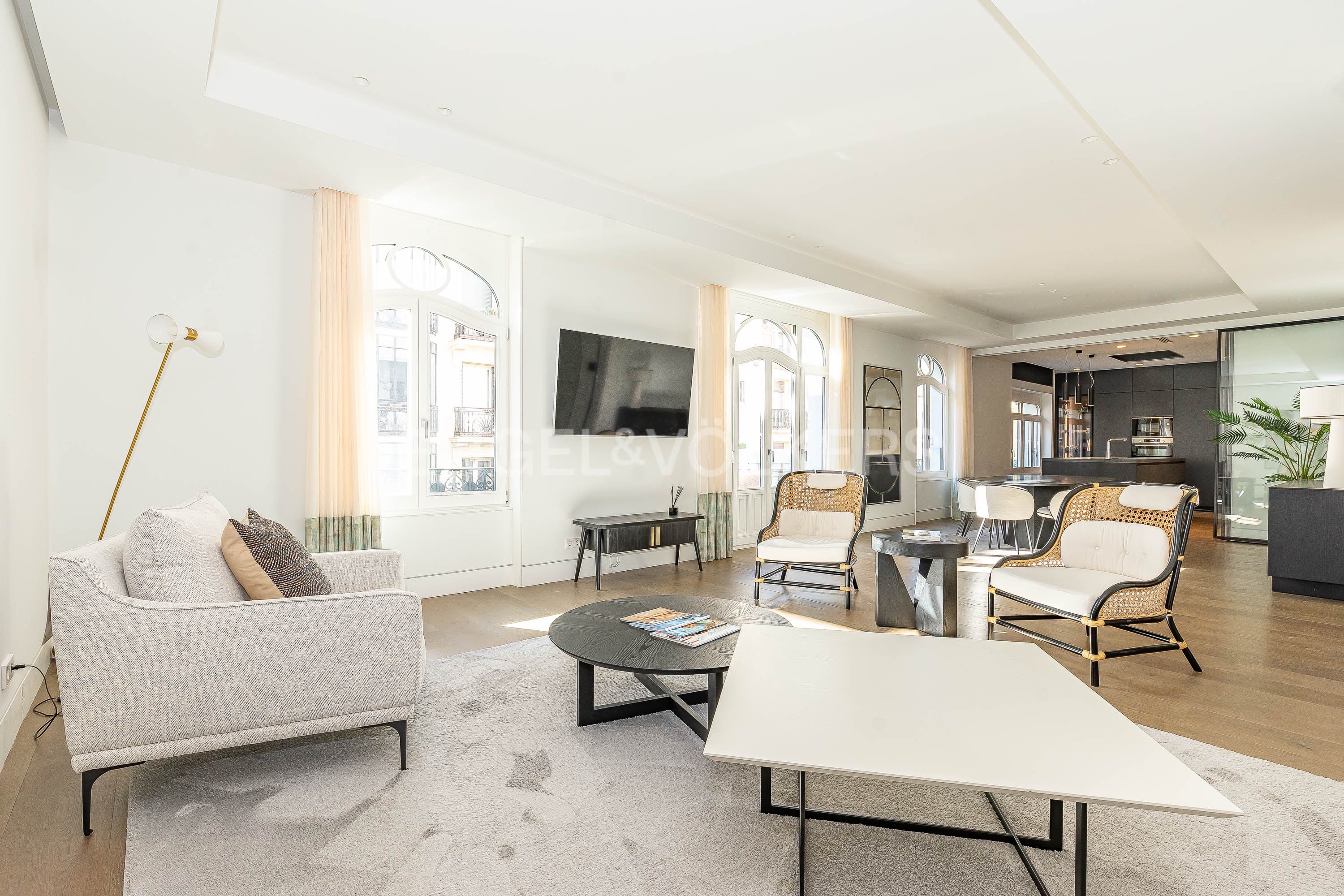 Sala de estar de Apartamento de alquiler en  Madrid Capital con Aire acondicionado, Calefacción y Trastero