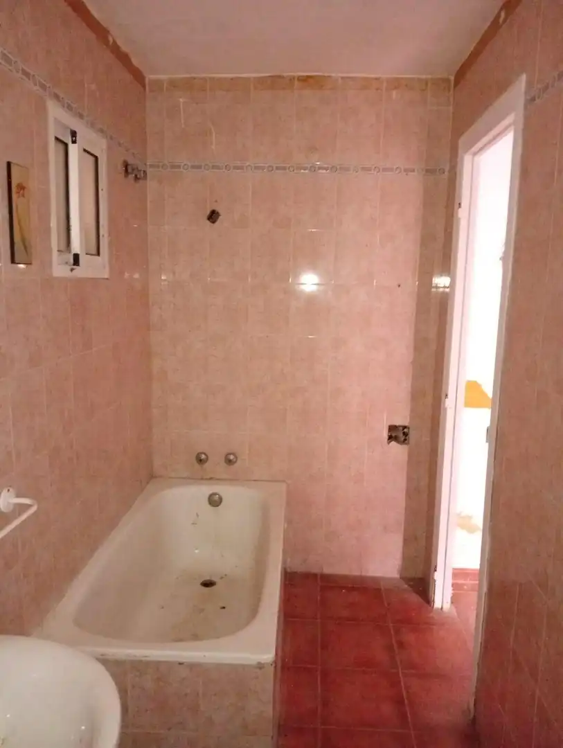 Bany de Pis en venda en Los Barrios