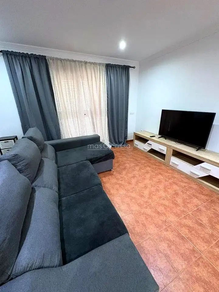 Sala d'estar de Estudi de lloguer en La Línea de la Concepción amb Terrassa