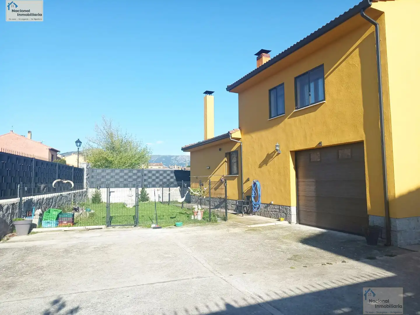 Vista exterior de Casa o chalet en venta en Palazuelos de Eresma con Calefacción, Terraza y Trastero