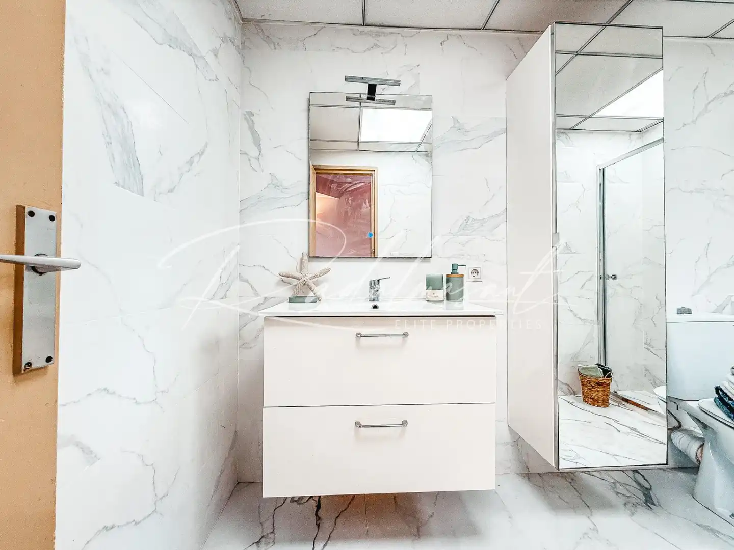 Baño de Piso en venta en Reus con Aire acondicionado, Calefacción y Terraza