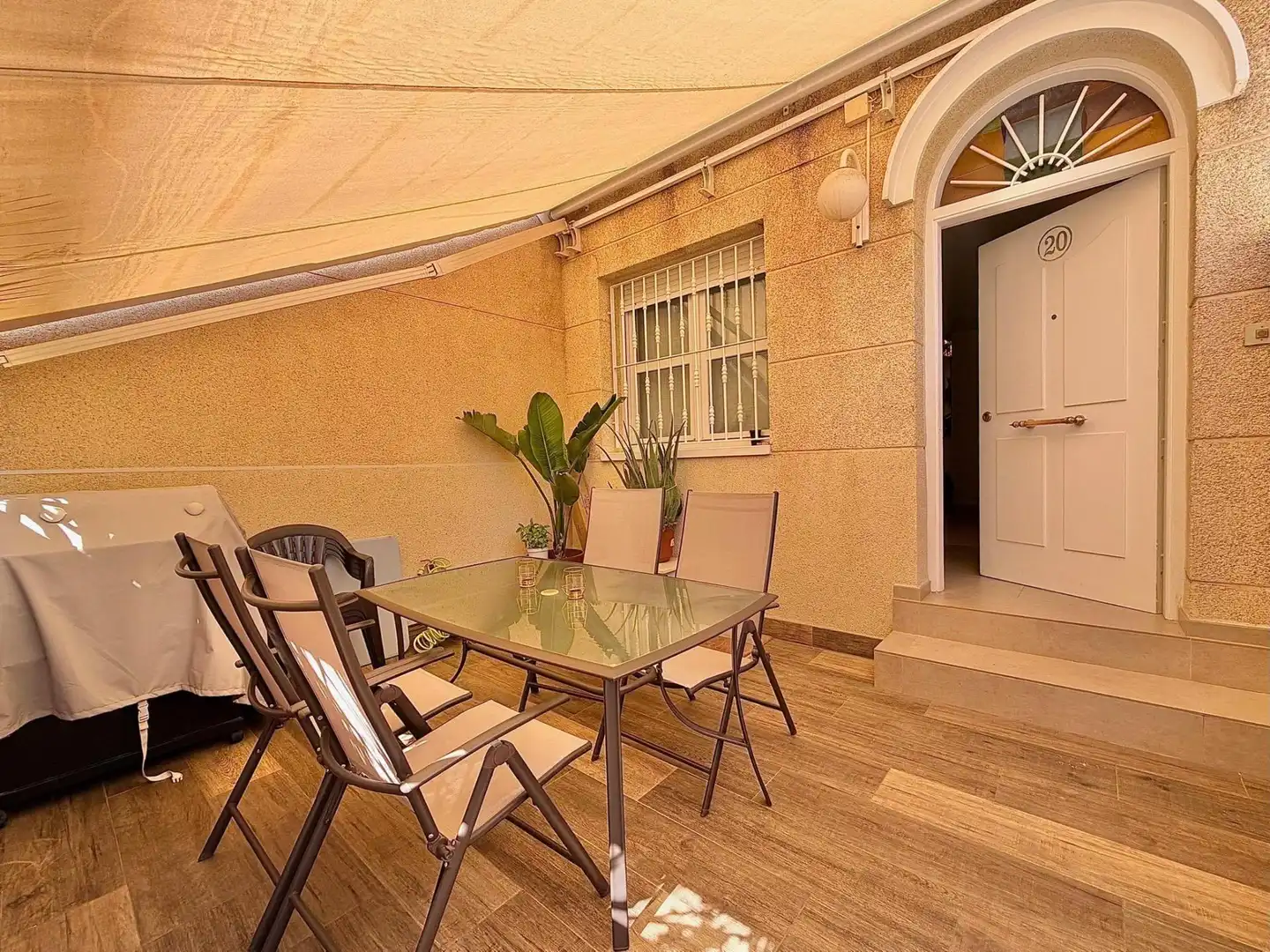Casa adosada en venta en Altabix