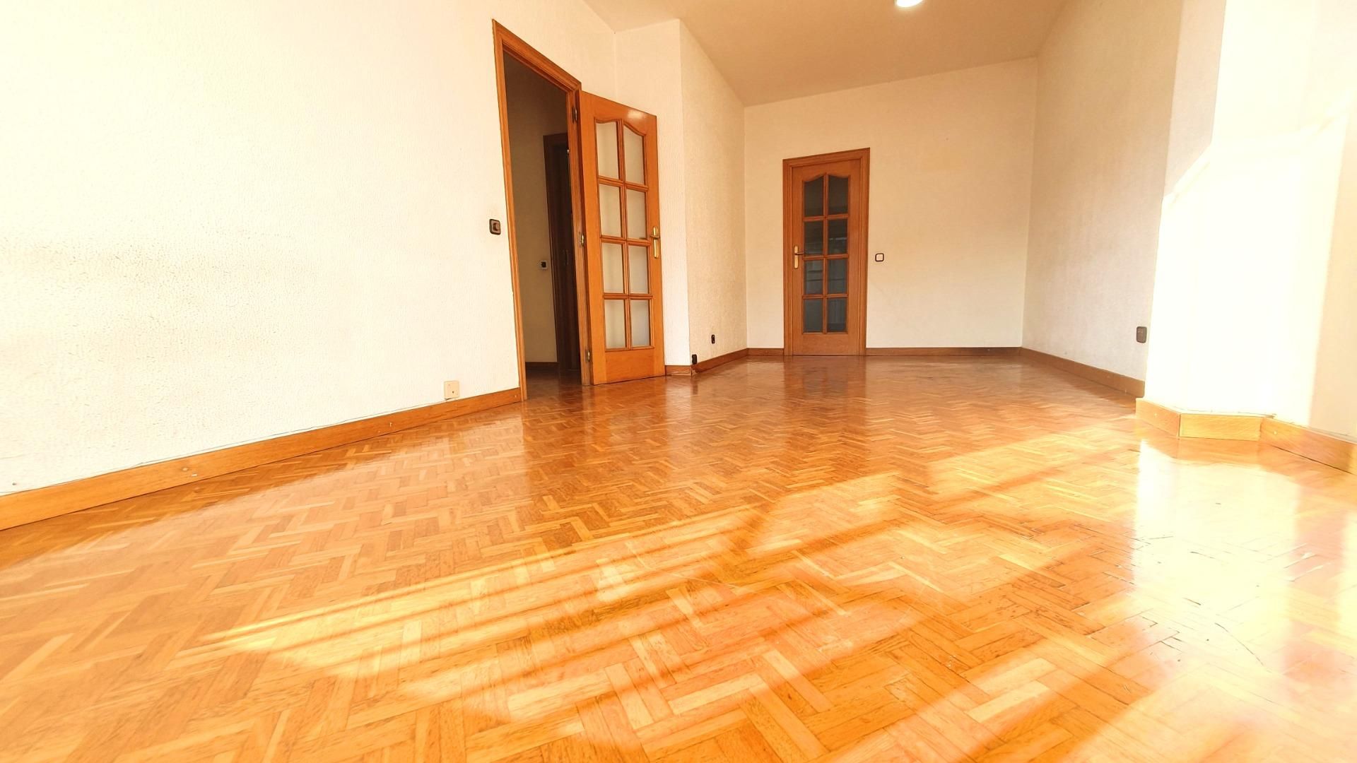 Bedroom of Flat for sale in Sabadell  with Air Conditioner, Heating and Parquet flooring