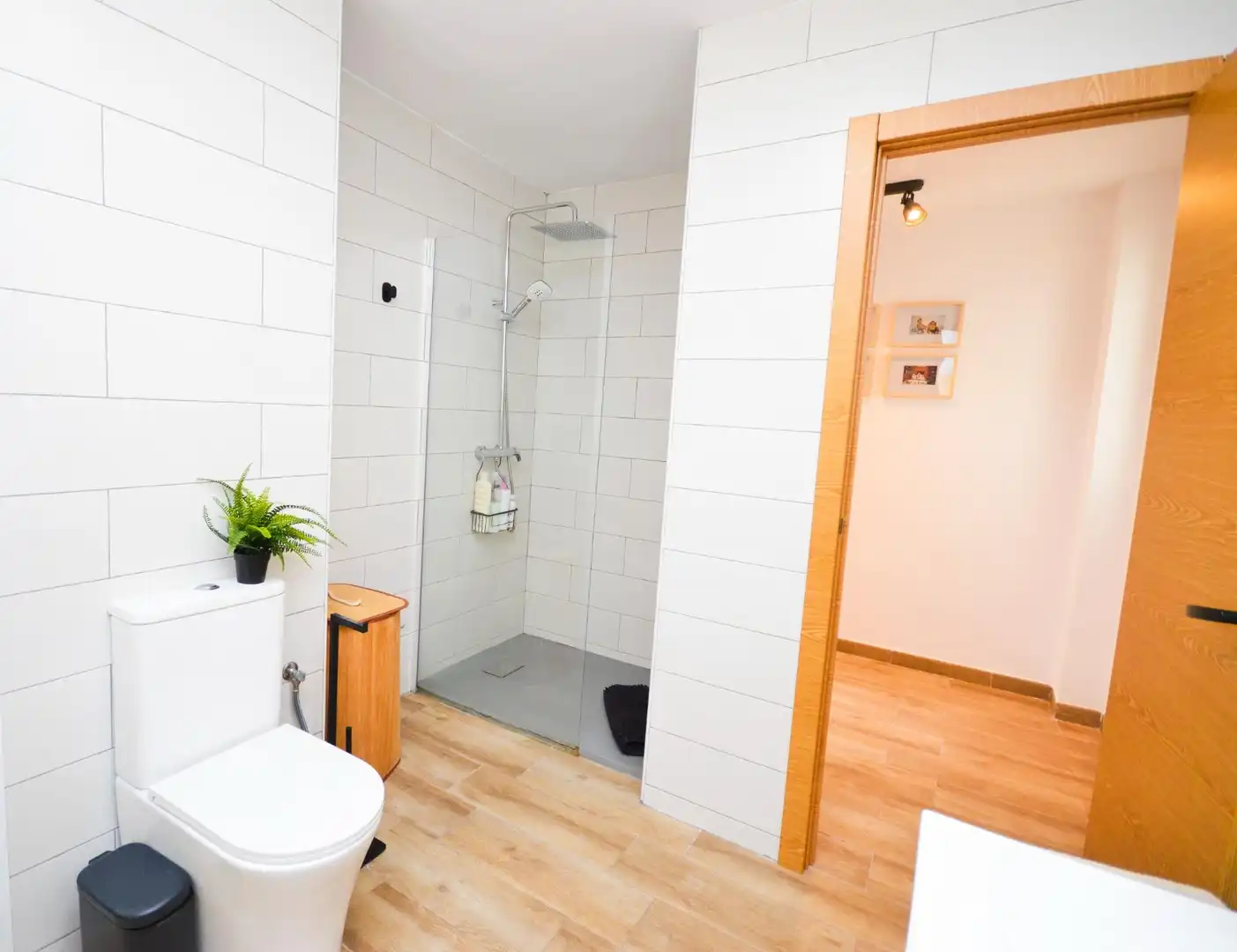 Baño de Piso en venta en Almería con Aire acondicionado y Calefacción