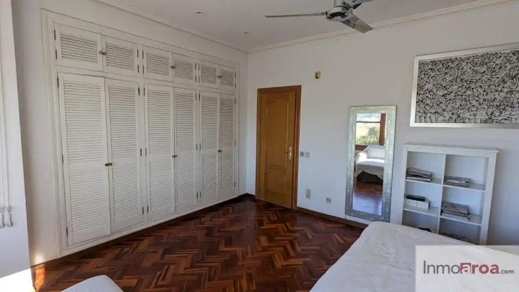 Haus oder Chalet zur Miete in Riba-roja de Túria mit Klimaanlage, Heizung und Privatgarten