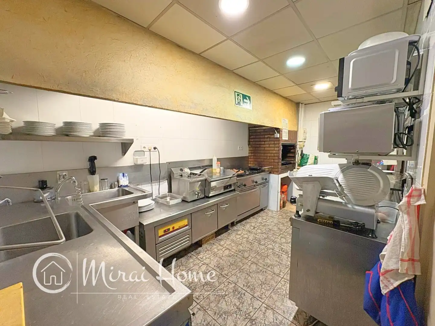 Business premises for transfer in Joan Prim, imagen 13