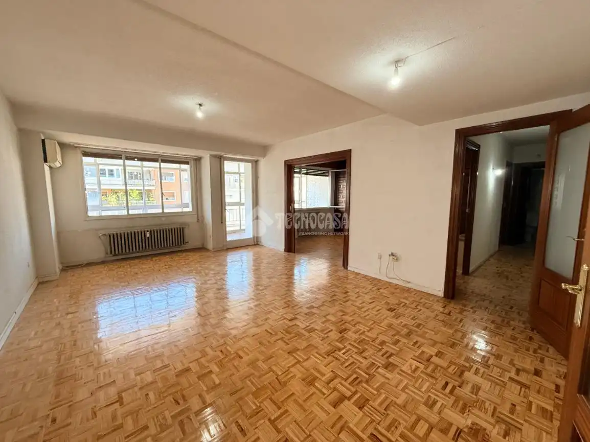 Sala de estar de Piso en venta en Madrid