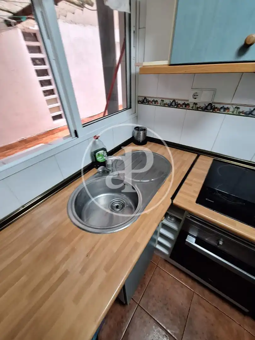 Cocina de Piso de alquiler en Valencia con Calefacción, Terraza y Amueblado