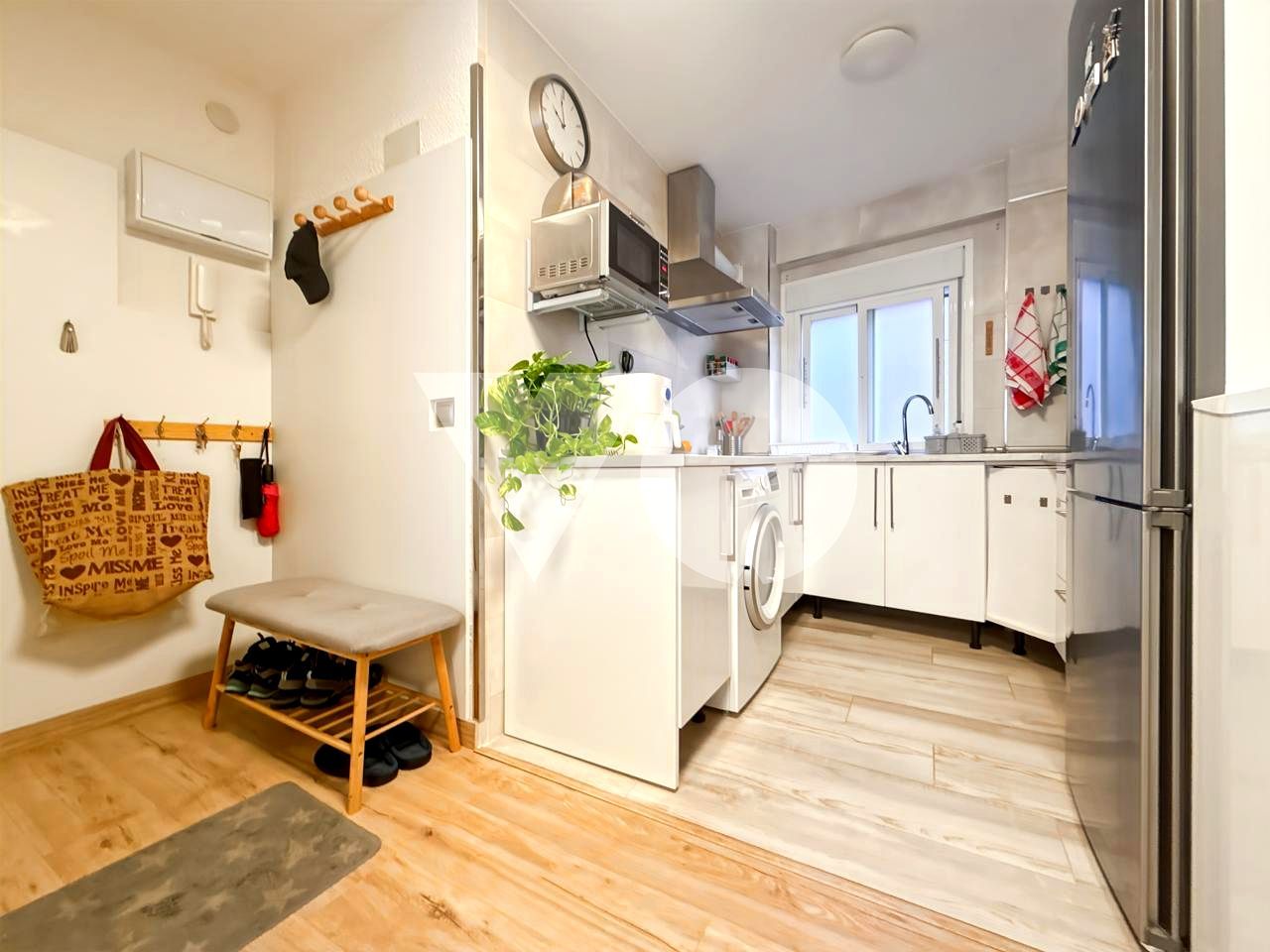 Kitchen of Flat for sale in  Madrid Capital  with Air Conditioner, Heating and Terrace