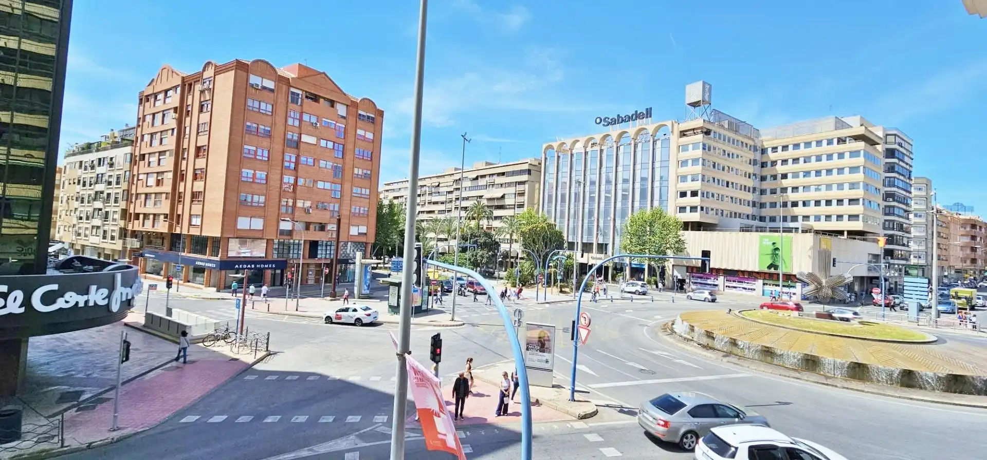 Appartamento con terrazza in affitto a Centro, imagen 9