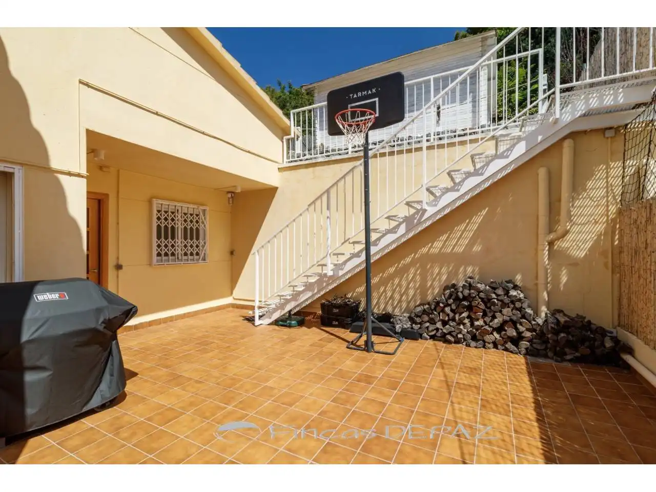Vista exterior de Casa o chalet en venta en Sitges con Aire acondicionado, Calefacción y Parquet