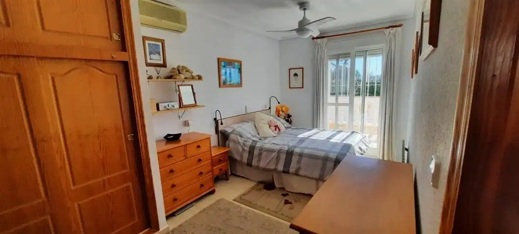 Dormitori de Casa o xalet en venda en Mazarrón amb Aire condicionat, Calefacció i Jardí privat