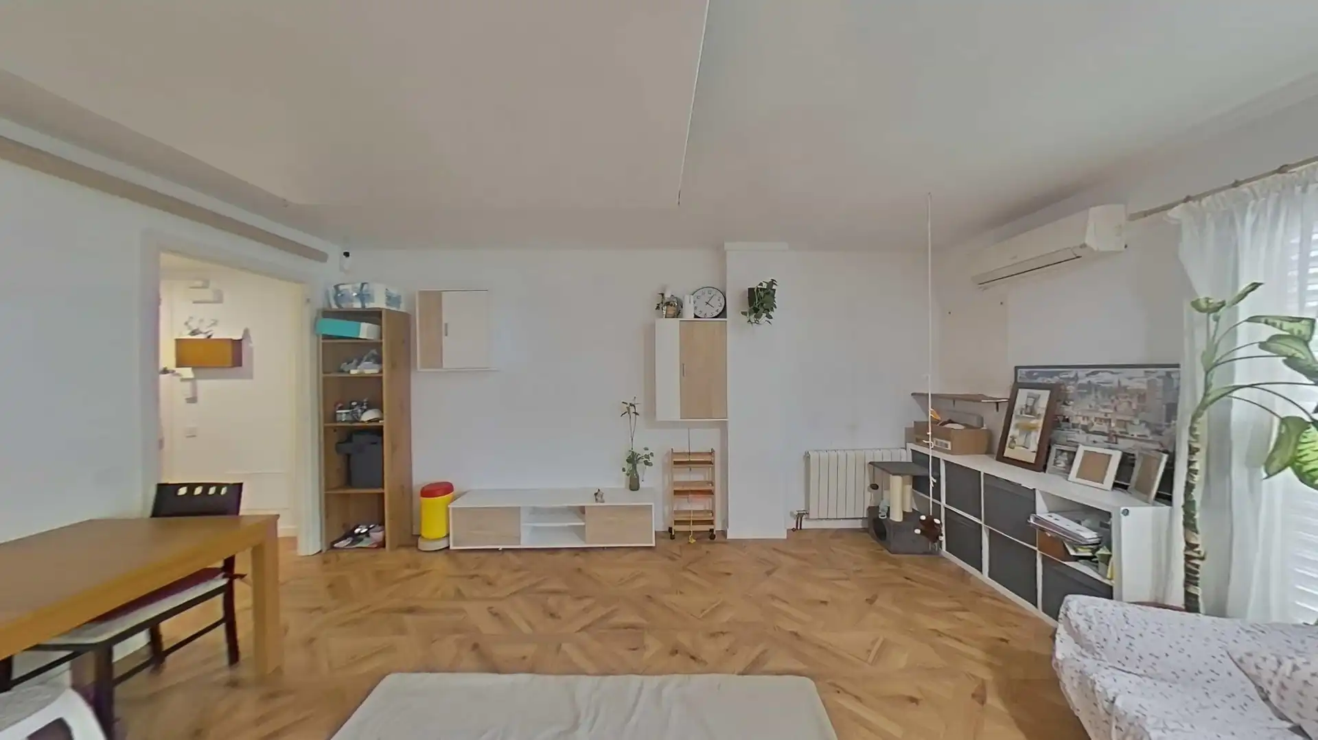 Living room of Ground floor for sale in Sabadell  with Air Conditioner, Parquet flooring and Terrace