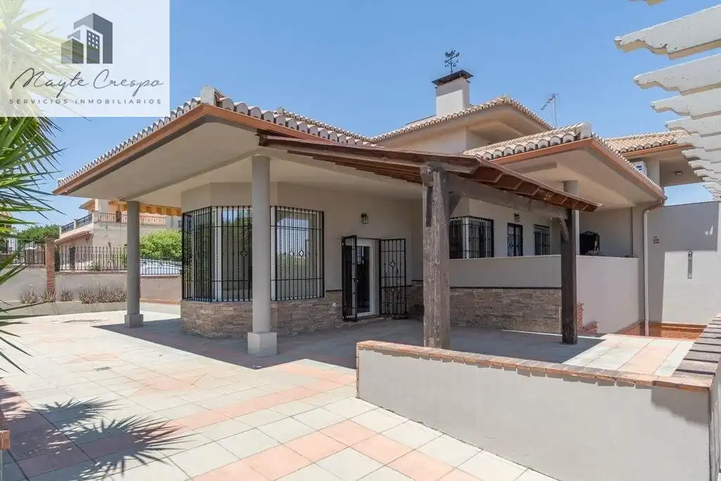Villa zum Verkauf in Calle Calle Reina Sofía 31