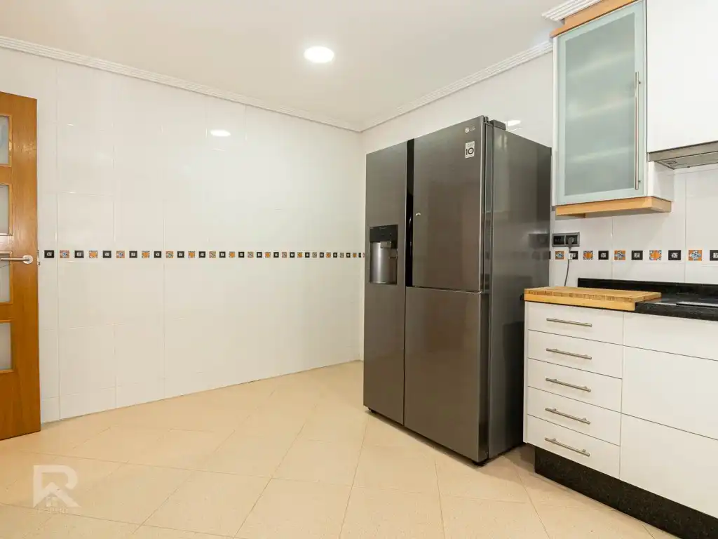 Kitchen of Detached homes for sale in Gandia