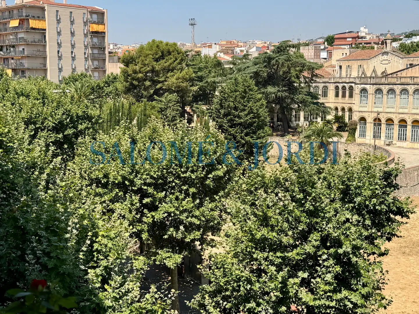 Garten von Wohnung zum Verkauf in Mataró mit Heizung, Terrasse und Möbliert
