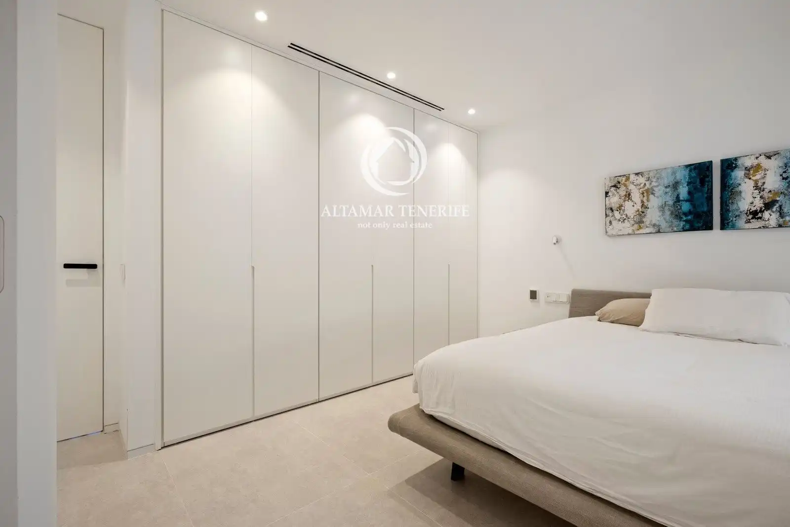 Apartments for sale in Avenida de Palm Mar, Palm - Mar