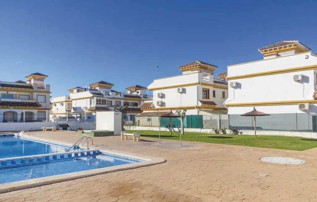Adosado con terraza en venta en Zona Carrefour - Urbanizaciones, imagen 19