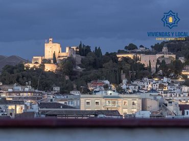 Duplex con balcone in vendita a Ronda