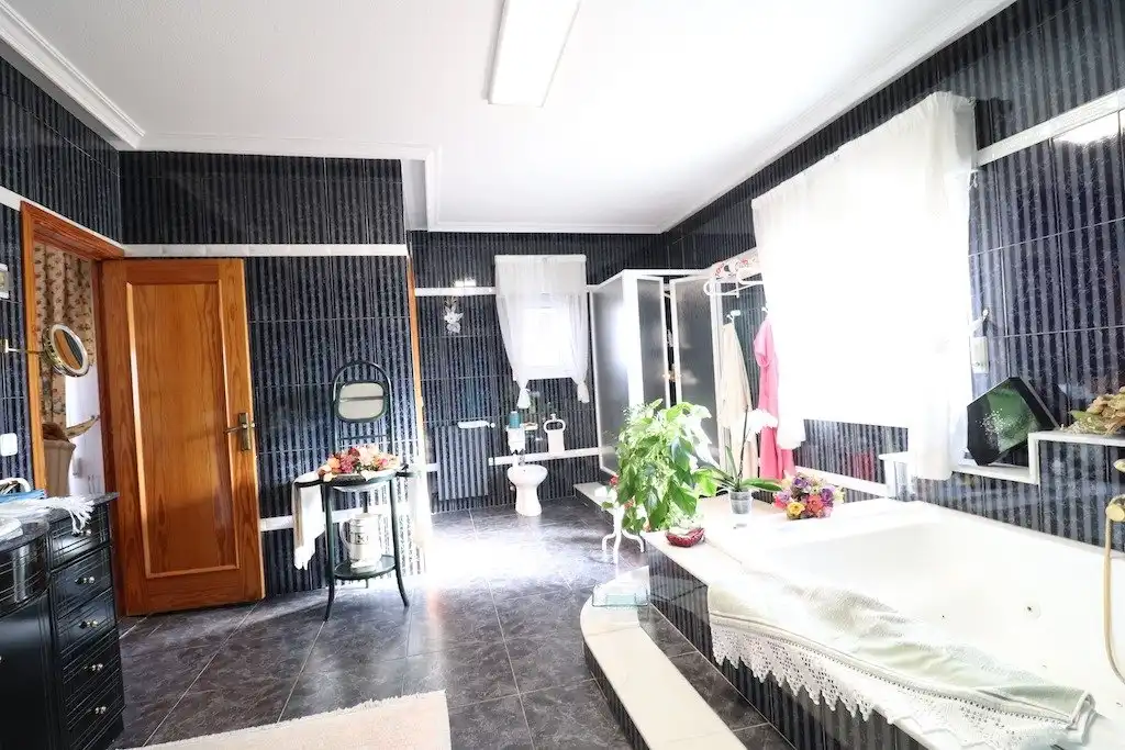 Casa o chalet en venta en Calle Huelma, Zona Carrefour - Urbanizaciones