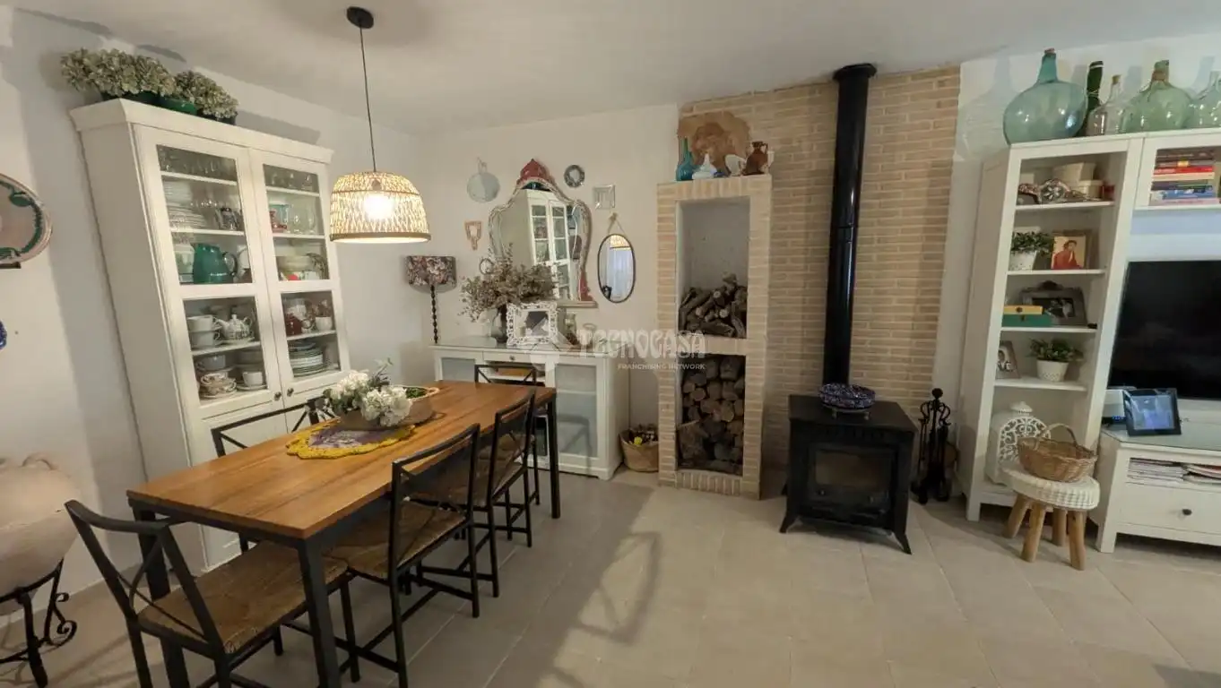 Comedor de Casa adosada en venta en Marchena