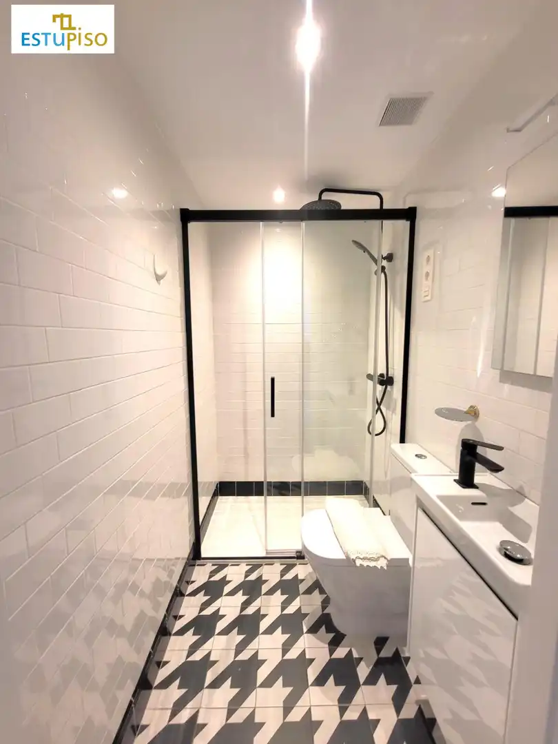 Bathroom of Flat for rent in León Capital 