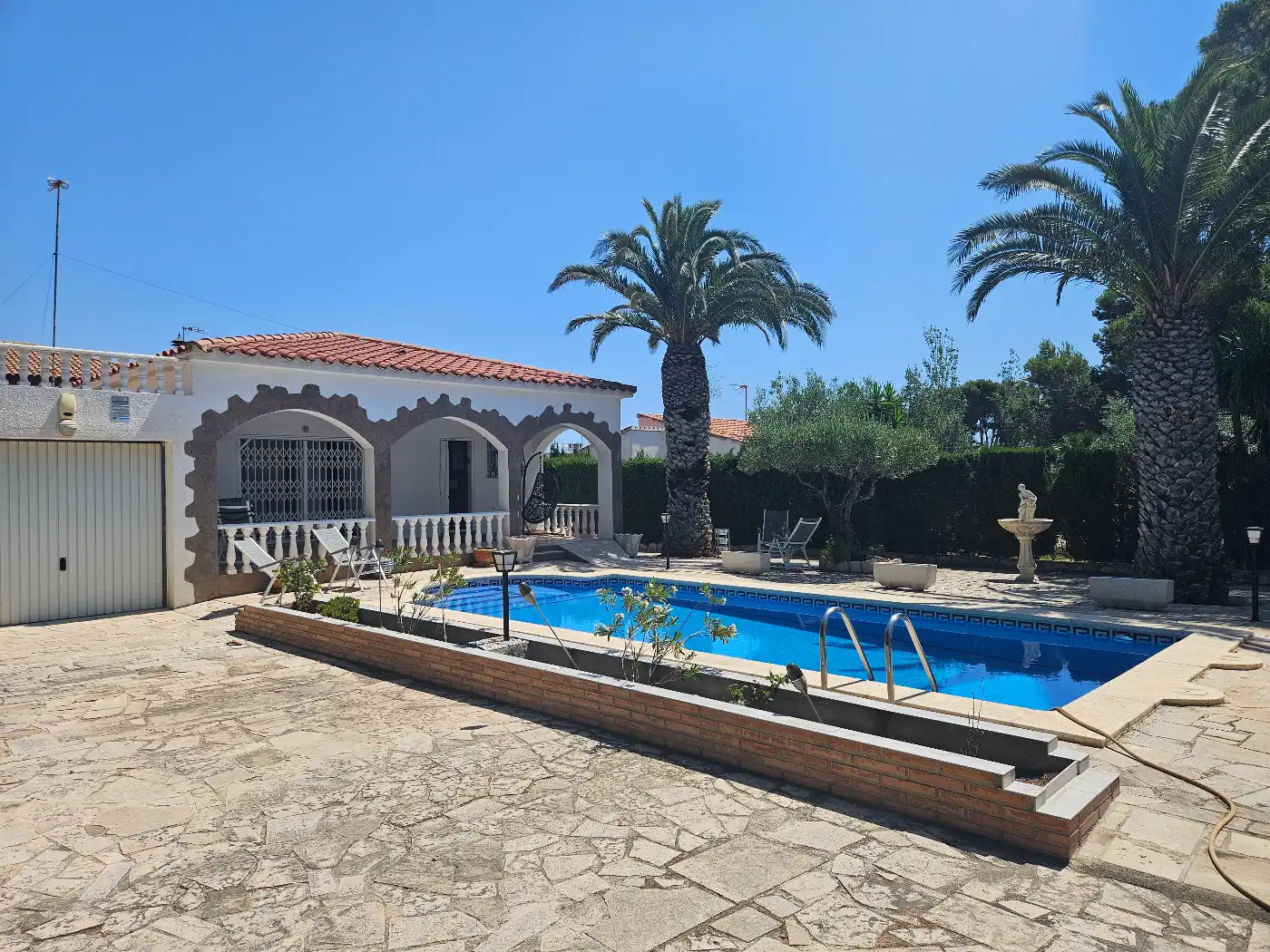 Chalet con terraza en venta en Calle Llevant