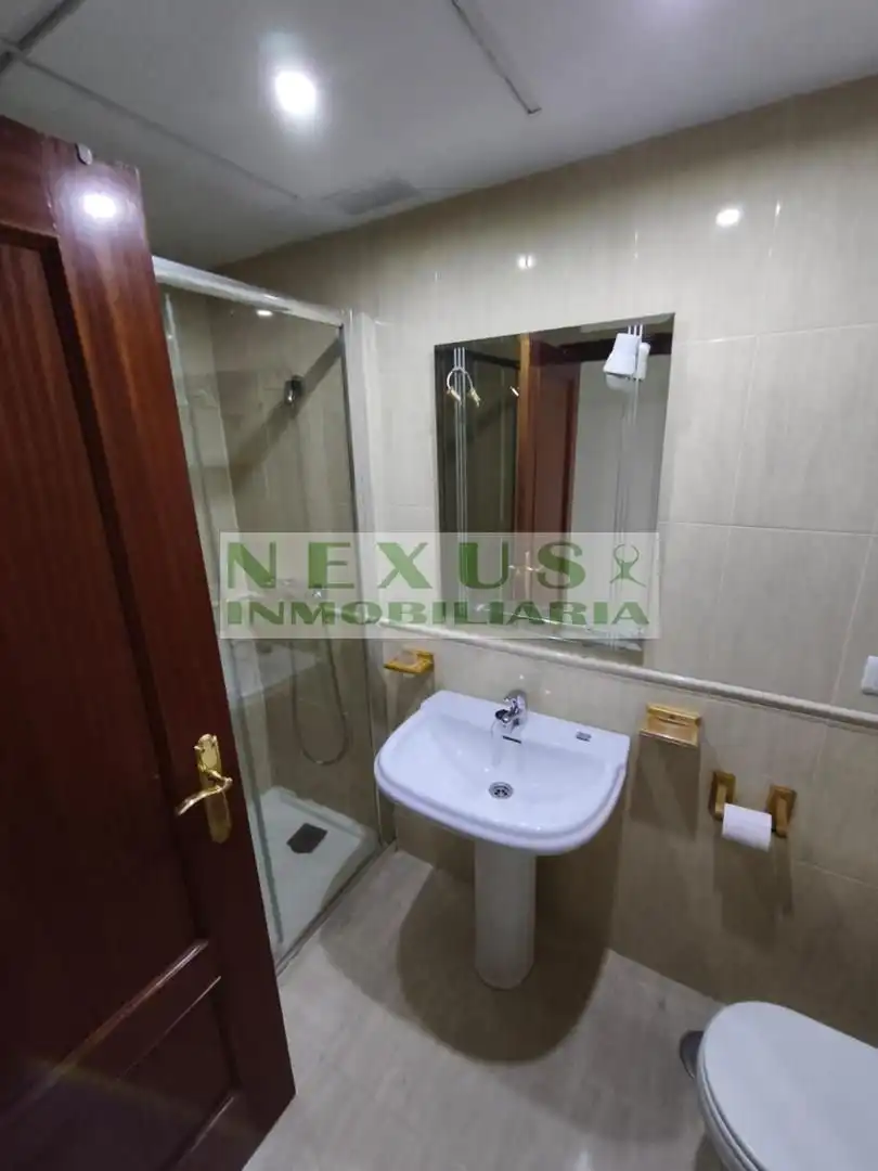 Piso en venta en Cáceres con Aire acondicionado, Calefacción y Terraza