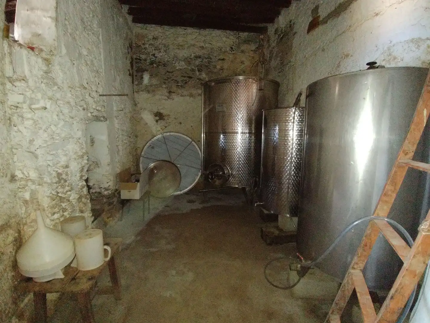 Finca rústica en venta en Sorvilán con Jardín privado, Terraza y Amueblado