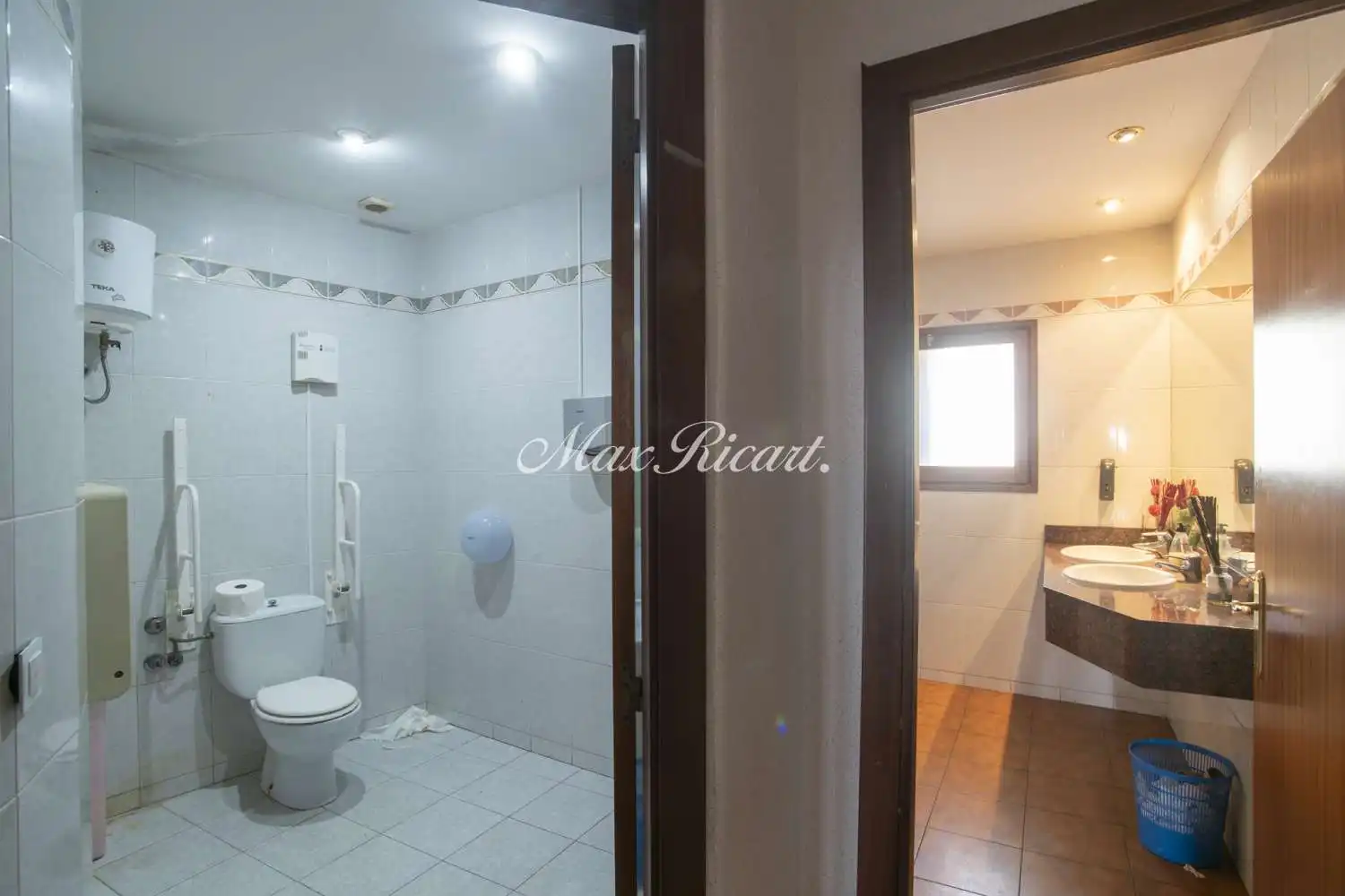 Badezimmer von Gebäude zur Miete in Bruguers