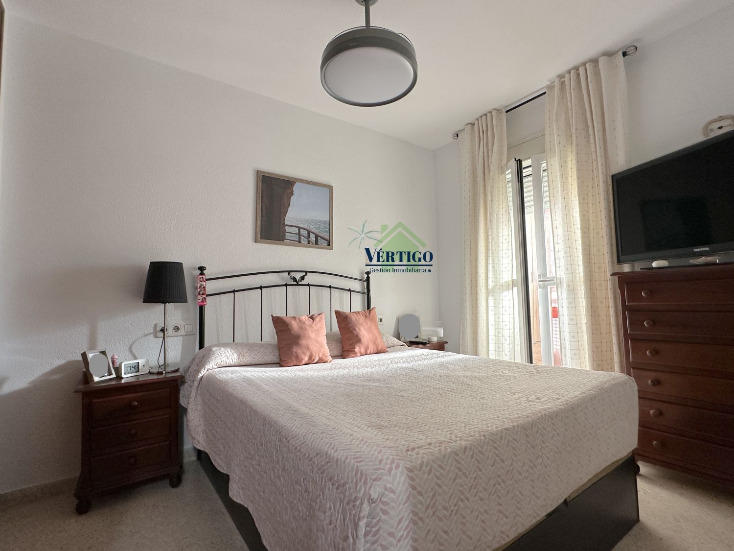 Habitación de Dúplex en venta en Dos Hermanas con Aire acondicionado, Calefacción y Terraza