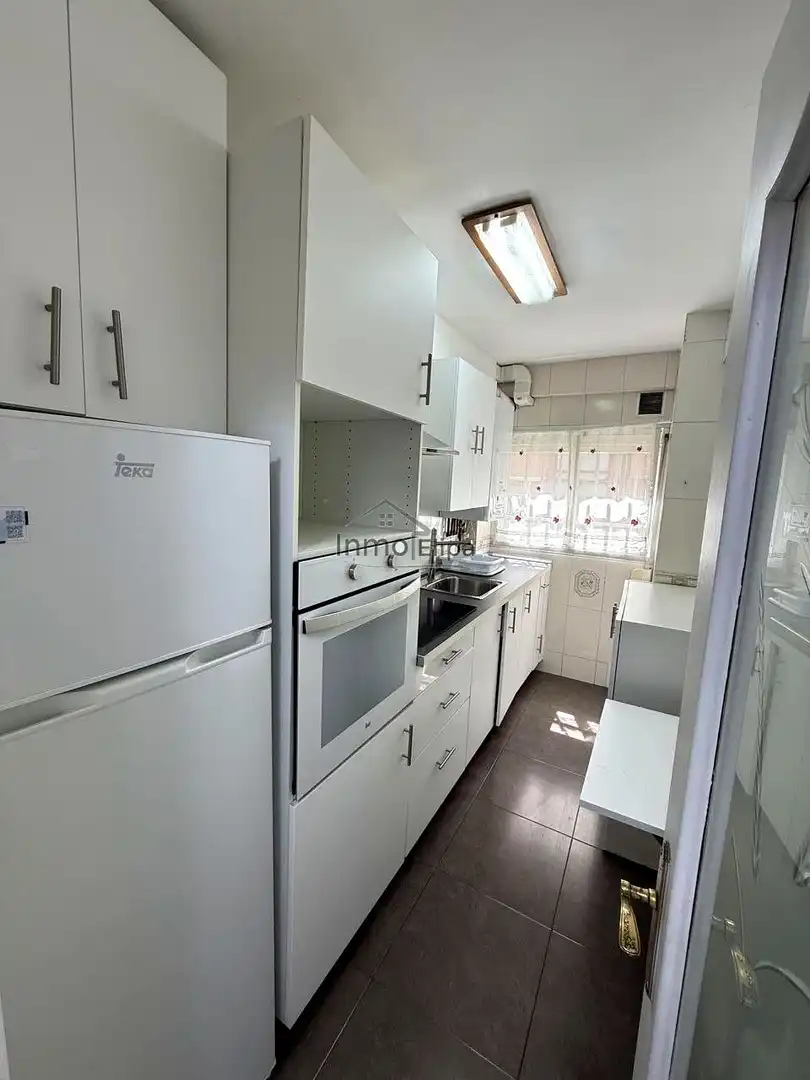 Cocina de Piso en venta en Madrid con Calefacción y Terraza
