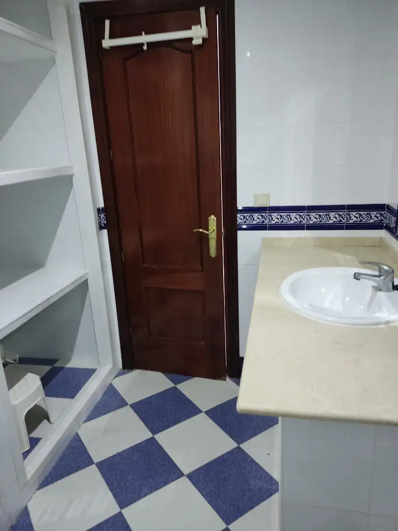 Bany de Dúplex en venda en Conil de la Frontera amb Aire condicionat, Calefacció i Terrassa