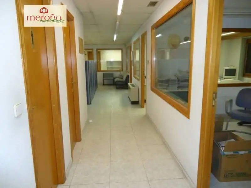 Oficina de alquiler en Elche / Elx