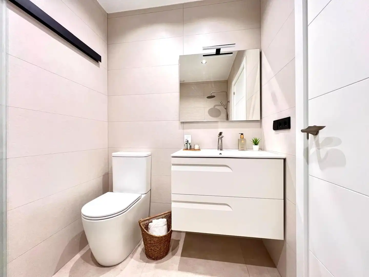 Baño de Casa o chalet en venta en Granollers con Aire acondicionado, Calefacción y Jardín privado
