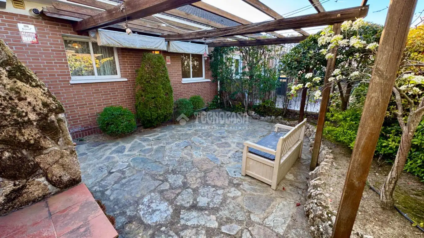 Terrace of Detached homes for sale in Moralzarzal  with Heating, Terrace and Community pool