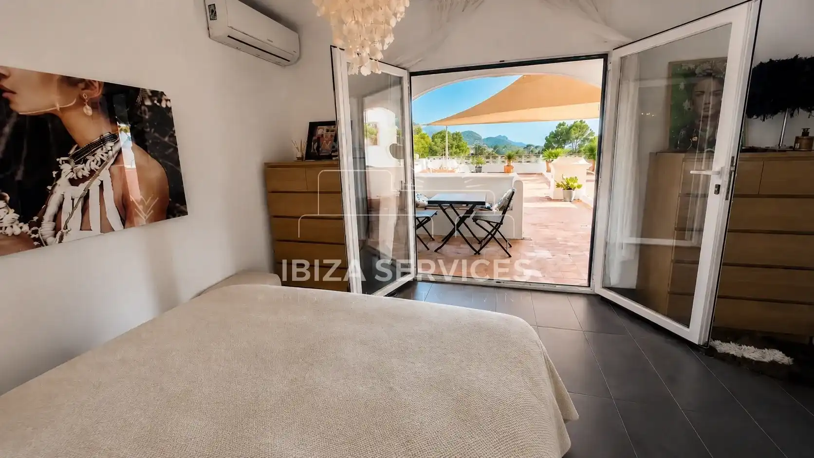 Terrasse von Wohnung zum Verkauf in Sant Josep de sa Talaia mit Klimaanlage und Schwimmbad