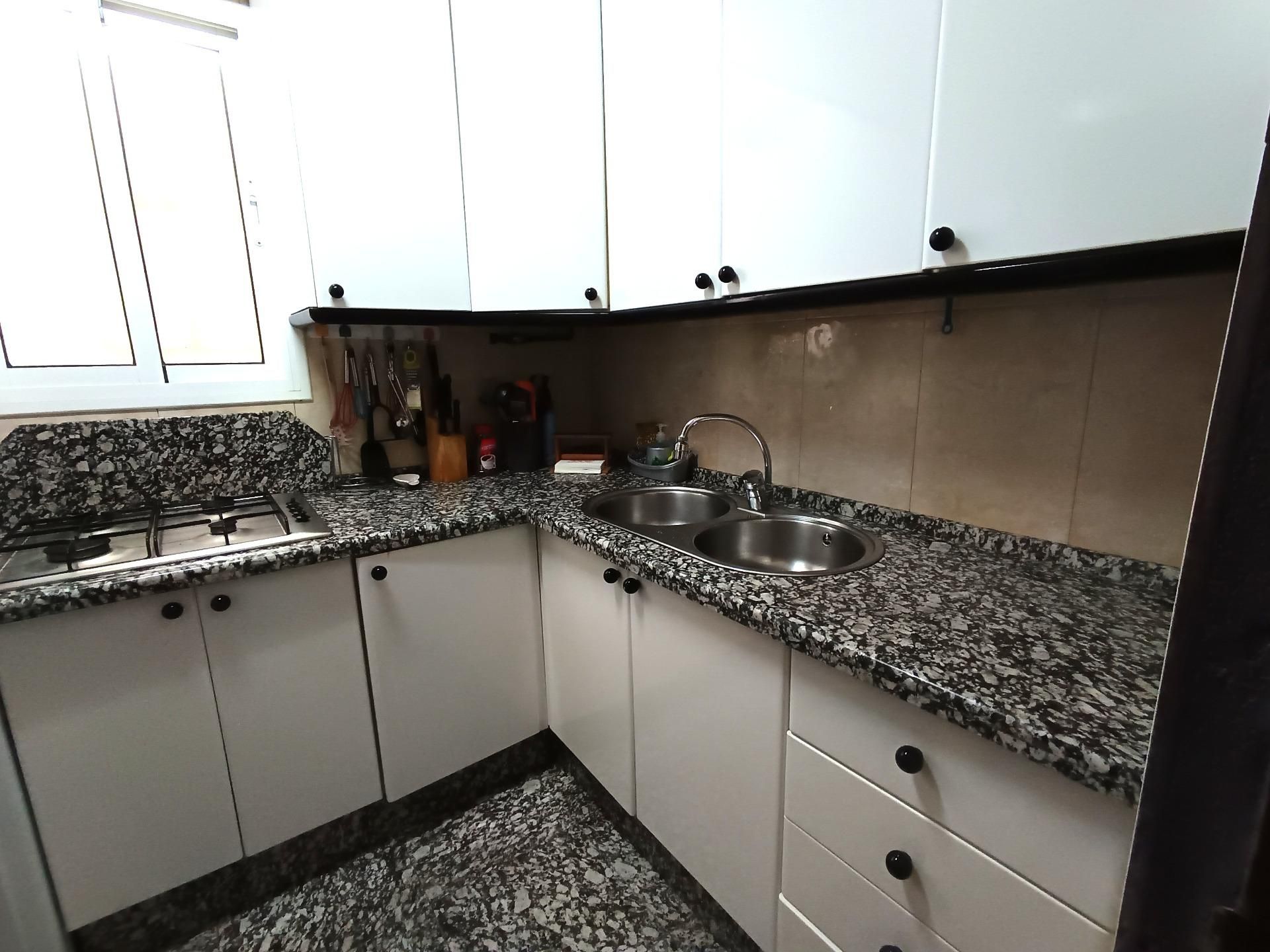 Cuina de Planta baixa en venda en  Córdoba Capital