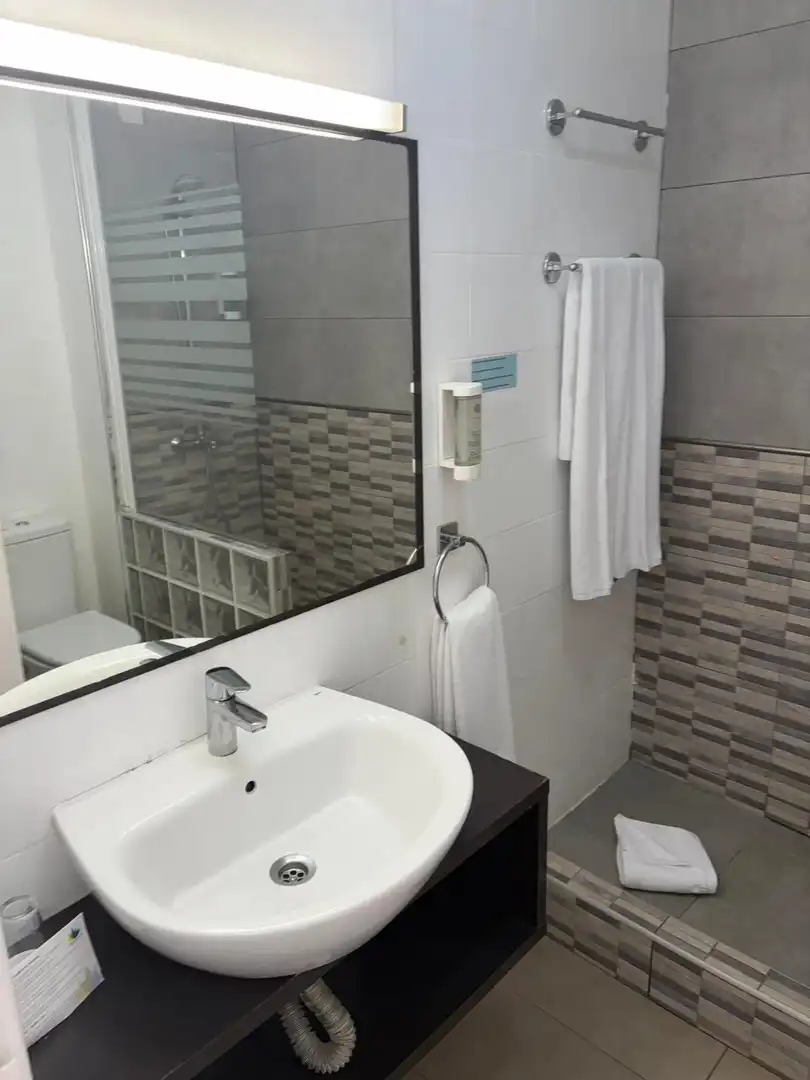 Flat with pool for sale in de bruselas 5, imagen 9
